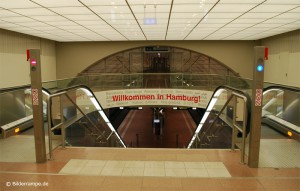 S-Bahnhof Airport Hamburg, Rolltreppe