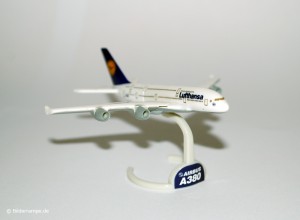 Lufthansa A380 aus einem Ü-Ei