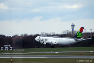 Afriqiyah A300B4-620 im Landeanflug