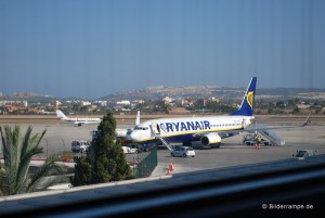 Boeing 737-800 von Ryanair am Airport Alicante