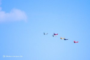 Flugdarbietung auf einer Flugshow