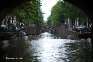 Amsterdam: Viele Brücken hintereinander