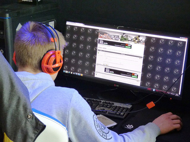 E-Sport am Computer | Foto: Tomasz_Mikolajczyk, pixabay.com, CC0 Creative Commons